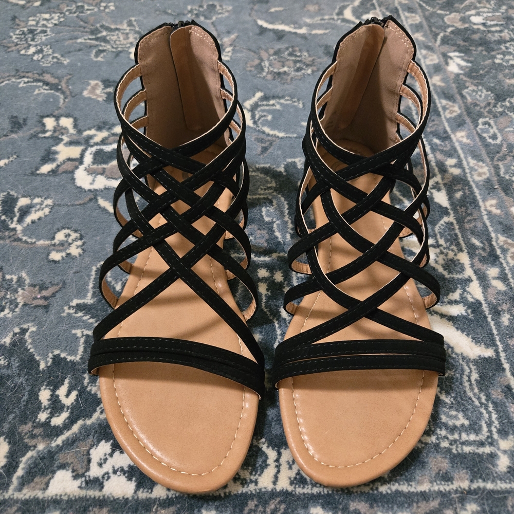 NWOT Women's Black Strappy Sandals - Picture 2 of 9